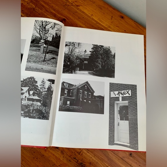 VINTAGE 50 YEAR OLD MARYMOUNT COLLEGE , NY YEARBOOK - Picture 1 of 10